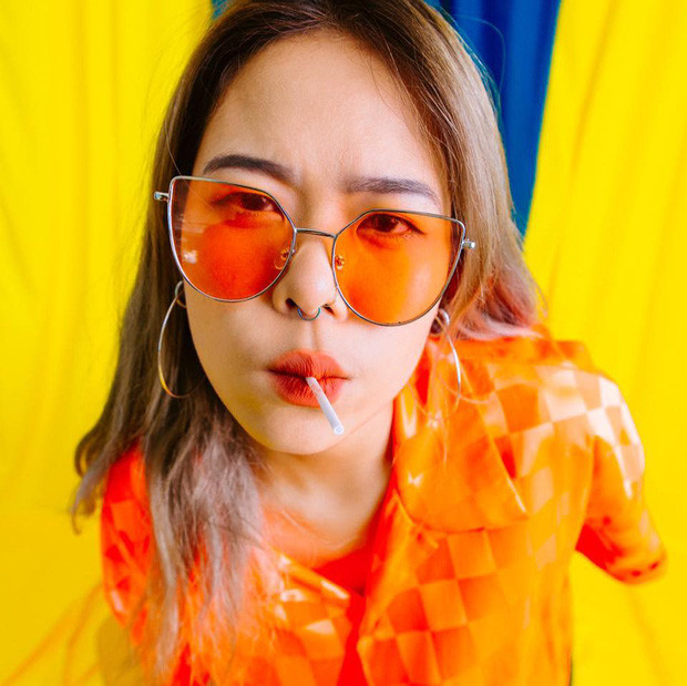 Sau những gì thể hiện tại chương trình Rap Việt, nhiều khán giả cũng đồng tình với Suboi, công nhận rằng Tlinh là "Young Queen of Rap"