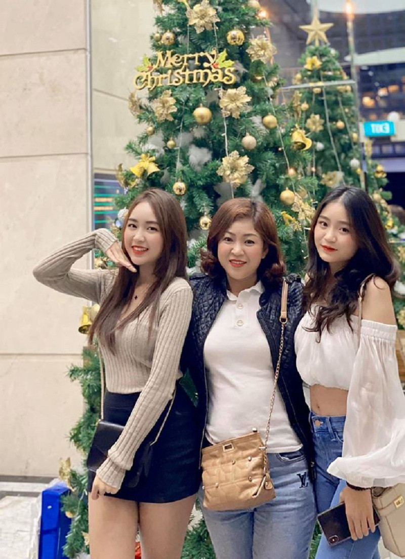 Trong mắt Phương Uyên, chị gái là một người luôn biết nhường nhịn, che chở mình thế nên cả hai không bao giờ giận dỗi nhau quá lâu.