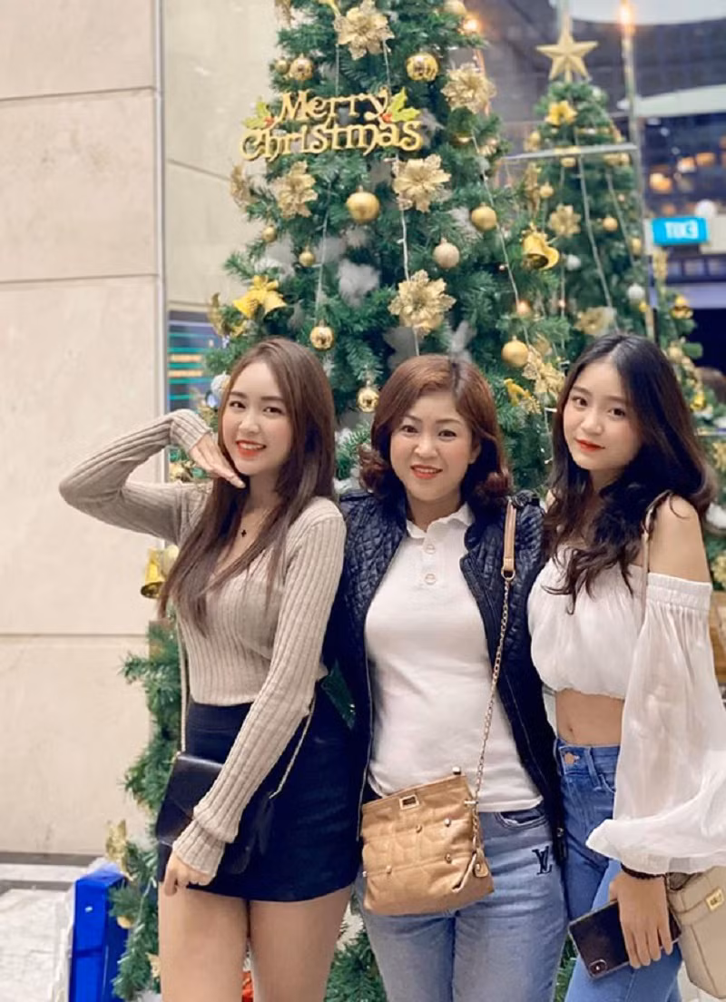 Trong mắt Phương Uyên, chị gái là một người luôn biết nhường nhịn, che chở mình thế nên cả hai không bao giờ giận dỗi nhau quá lâu.