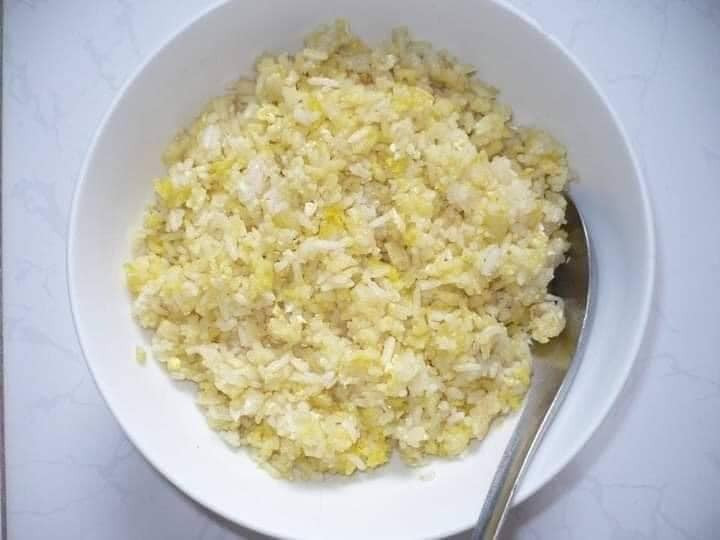 Cơm rang không hành.