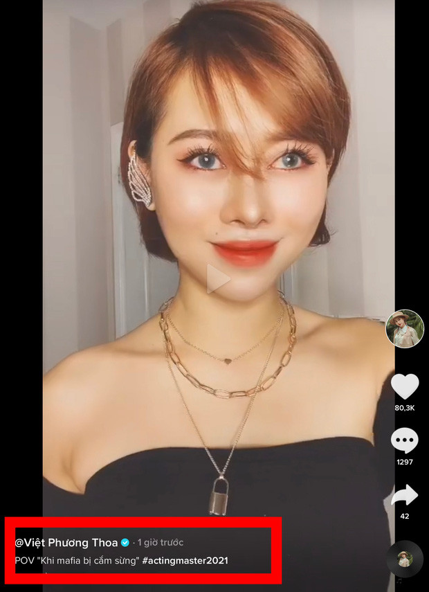 Mới đây, dân mạng đã không khỏi bất ngờ khi Việt Phương Thoa đăng clip có content về chuyện "cắm sừng" ở kênh TikTok cá nhân có gần 9 triệu lượt theo dõi.