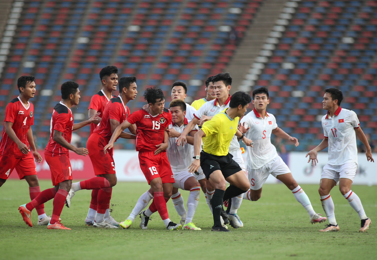 Thua Indonesia, U22 Viet Nam tro thanh cuu vuong tai SEA Games-Hinh-3