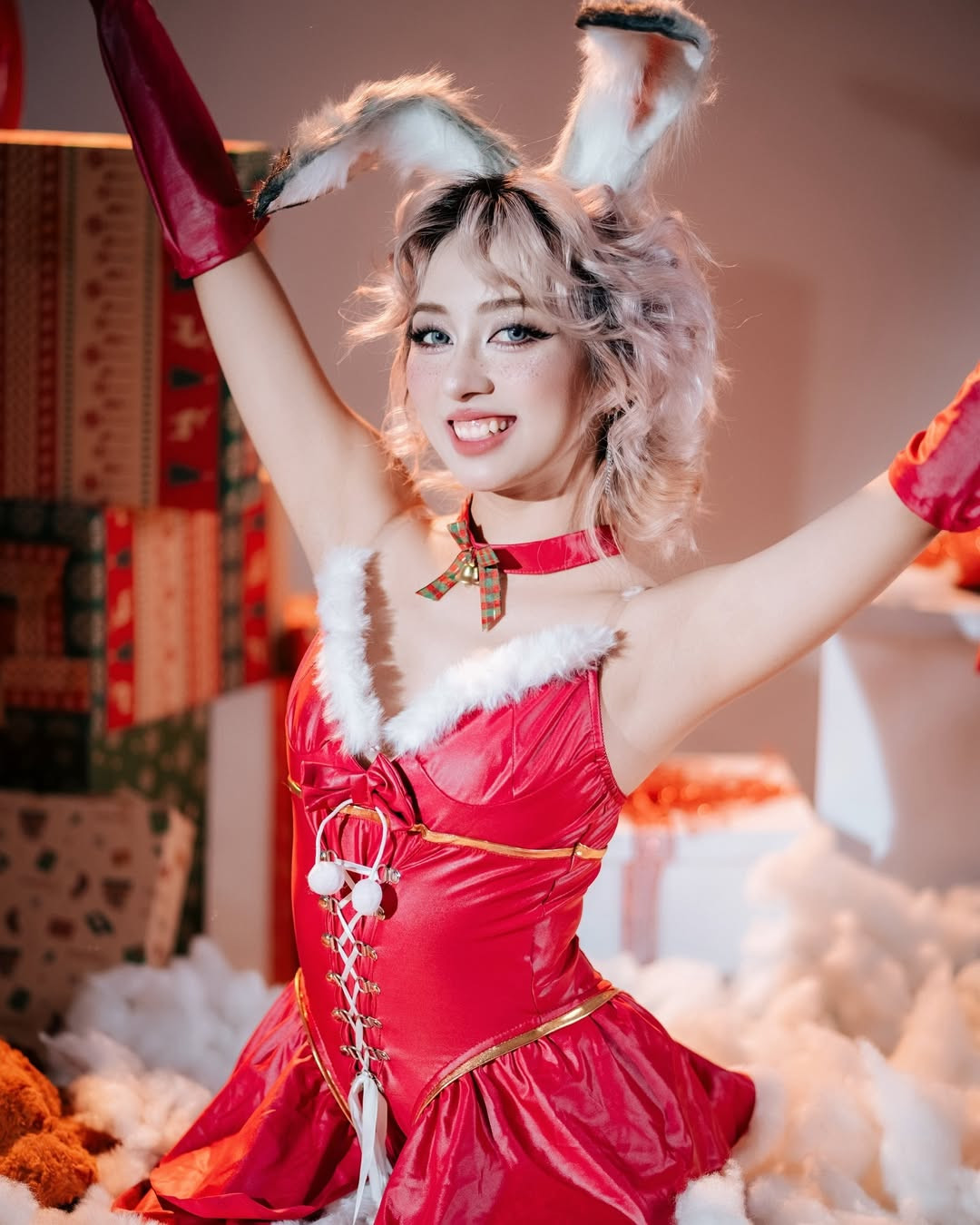 Bên dưới bài đăng, người hâm mộ động viên Mercury Nguyen sớm bình phục sức khoẻ, gạt bỏ những tiêu cực không vui bởi yêu thương và chăm sóc bản thân là mối quan tâm hàng đầu.