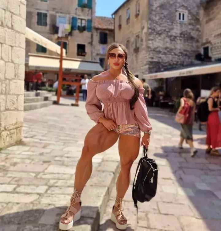 Vì vậy, khi bước sang tuổi 14, Nataliya đã bắt tay vào sự nghiệp thể hình, cô đến phòng tập gần như hàng ngày.