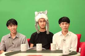 Tuy nhiên hiện tại, tên tuổi của 1977 Vlog dường như ít được nhắc đến. Kênh YouTube chính của nhóm đạt hơn 2,4 triệu lượt theo dõi và có 19 video nhưng đăng tải không đều đặn. Video gần nhất ra mắt cách đây 2 tháng, dựa vào cốt truyện Romeo và Juliet.