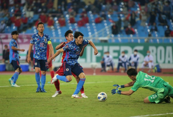 Thua sat nut truoc Nhat Ban, doi tuyen Viet Nam van trang tay-Hinh-2