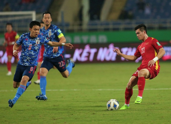 Thua sat nut truoc Nhat Ban, doi tuyen Viet Nam van trang tay-Hinh-9