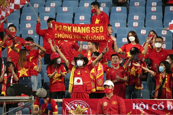 Thua sat nut truoc Nhat Ban, doi tuyen Viet Nam van trang tay-Hinh-12