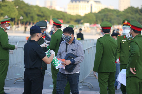 Thua sat nut truoc Nhat Ban, doi tuyen Viet Nam van trang tay-Hinh-18