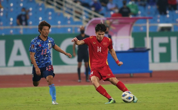 Thua sat nut truoc Nhat Ban, doi tuyen Viet Nam van trang tay-Hinh-7