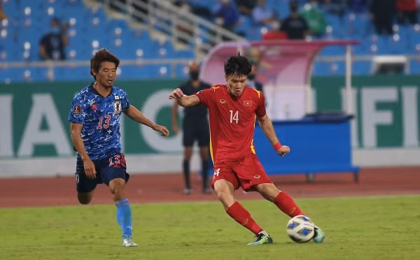 Thua sat nut truoc Nhat Ban, doi tuyen Viet Nam van trang tay-Hinh-7