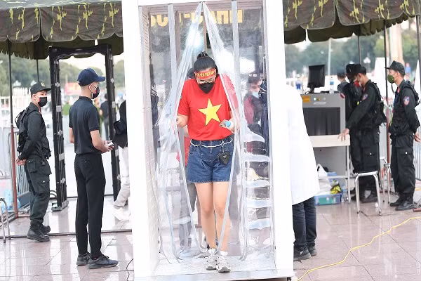 Thua sat nut truoc Nhat Ban, doi tuyen Viet Nam van trang tay-Hinh-17