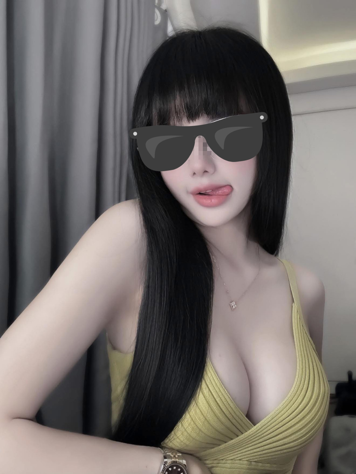 Hiện tại, H đang kinh doanh tự do. Mỗi bài đăng, chính chủ thu về hàng trăm đến nghìn lượt tương tác.