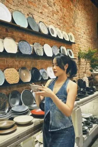 Ba năm sau khi chia tay hậu vệ ĐT Việt Nam, Hoàng Anh Ốc đã đã chuyển vào TP.HCM làm việc.