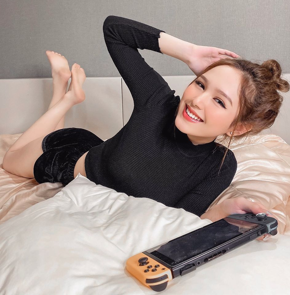 Chiếc mũi của Xoài Non còn từng được nhiều dân mạng khen ngợi còn đẹp hơn cả mũi đã động "dao kéo".