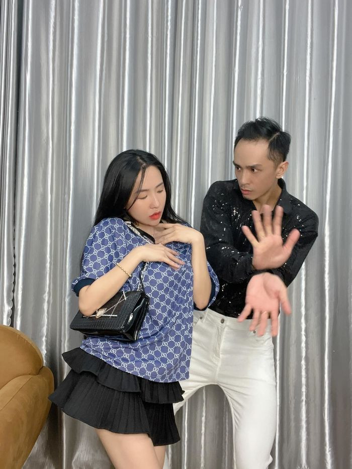 Khoảnh khắc "mặn hơi muối" này của cặp đôi đã nhận về hơn 2 triệu lượt xem và hàng trăm nghìn lượt nhấn yêu thích trên TikTok.