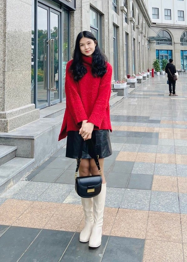 Ngọc Beam còn được nhiều người đặt biệt danh là “búp bê bóng chuyền” bởi nhan sắc trong sáng của cô nàng.