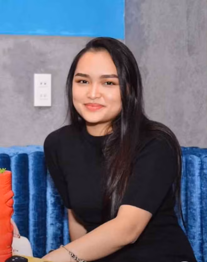 Linda Ngô từng nặng 59kg, vóc dáng khá mũm mĩm nên cô quyết định giảm cân. Ban đầu cô nàng thử nhiều chế độ ăn khác nhau như keto diet (ăn ít bột đường và nhiều chất béo tốt), intermittent fasting (nhịn ăn gián đoạn), eat clean (ăn uống lành mạnh) kết hợp tính calo. Tuy nhiên ở mỗi cách, hot TikToker này cảm thấy không phù hợp và cuối cùng dừng lại ở chế độ intuitive eating (ăn theo trực giác).