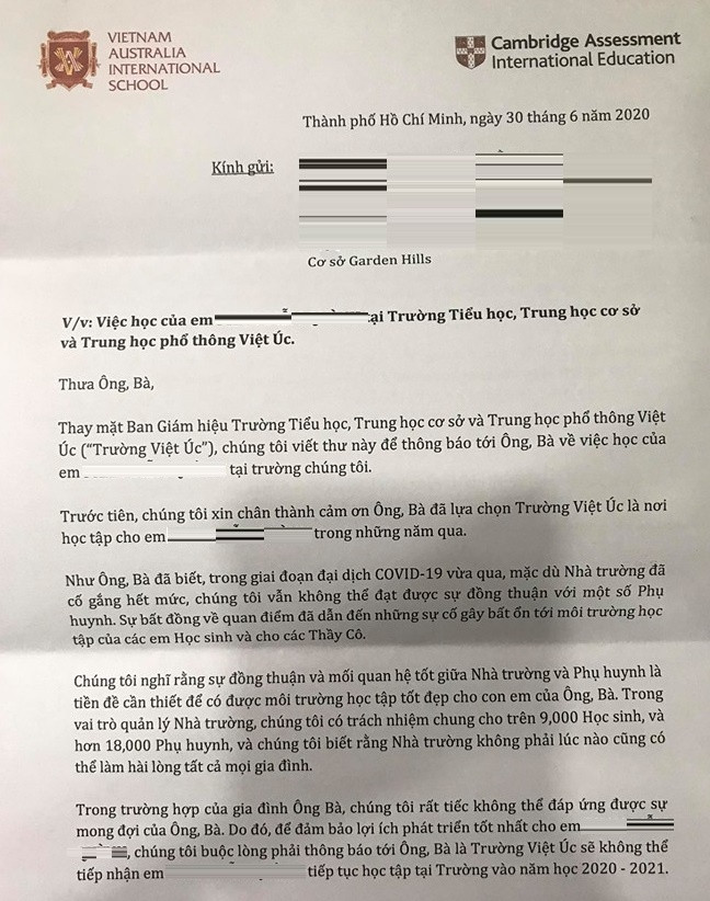 Bat dong ve hoc phi, truong Viet Uc tu choi day 40 hoc sinh