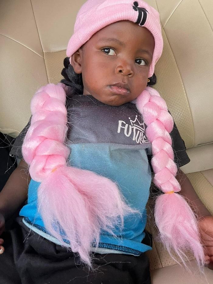 Giờ đây cậu bé gốc Châu Phi đã ra dáng, chững chạc hơn rất nhiều. Tuy vậy, tính cách hòa hợp, thân thiện và chân chất của Lôi Con thì vẫn giữ nguyên.