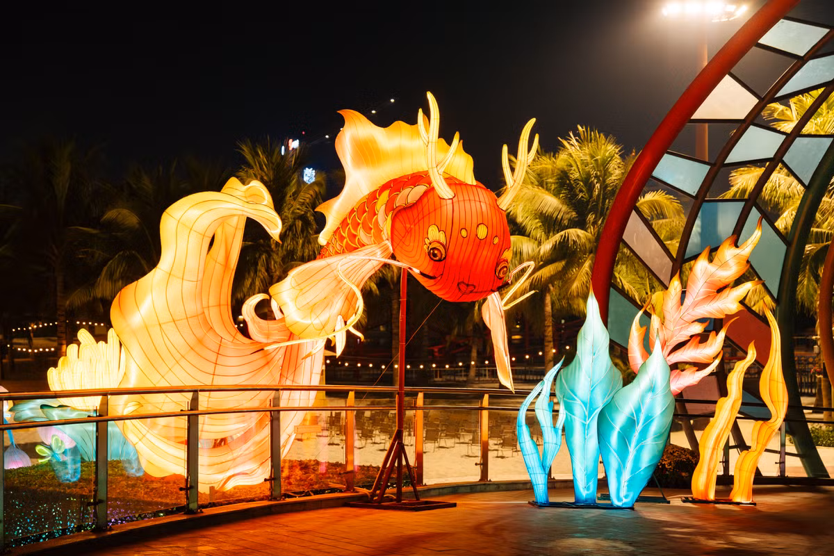 Nhiều chiếc đèn lồng khủng lồ với những câu chuyện đi theo chắc chắn sẽ là điểm đến được nhiều bạn trẻ tìm đến thưởng thức và chụp ảnh check-in trong thời gian sắp tới.