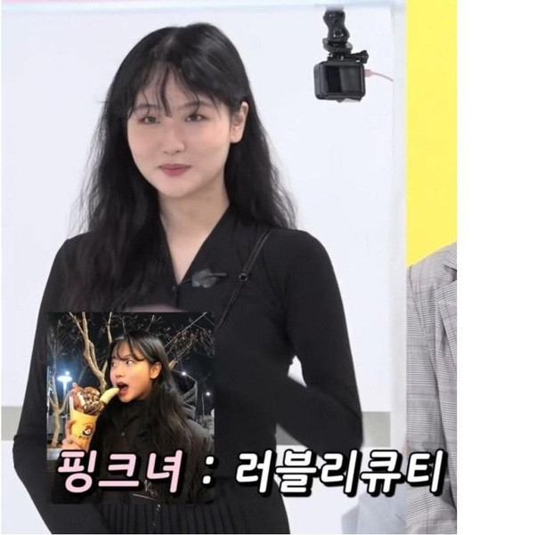 Ảnh sống ảo trên MXH của con gái chỉ nên tin tầm 50-60%. Bởi trong thời đại này một tấm ảnh khi được up lên chắc chắn luôn phải được chỉnh sửa qua 7749 lớp fillter từ bóp mặt, cà da, kéo chân cho đến ti tỉ những thao tác khác.