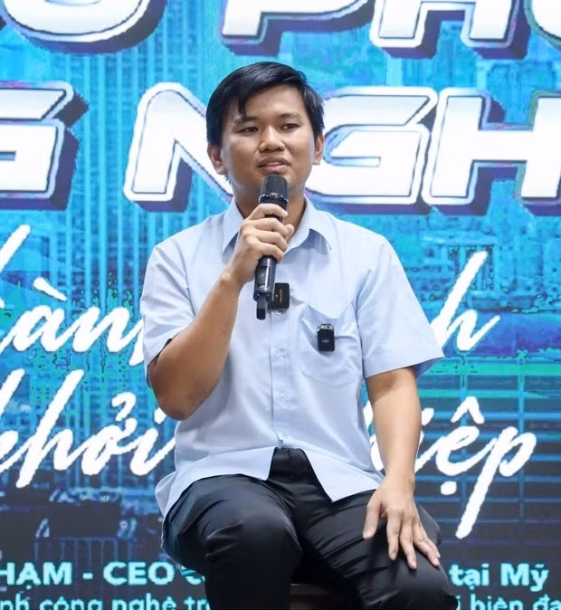 Sau những ồn ào về chuyện tình bạn rạn nứt, mới đây Youtuber Vương Phạm đã có những chia sẻ về người anh em từng thân thiết Khoa Pug.