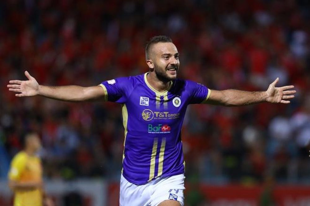 Ha Noi FC thang Hai Phong trong ngay Van Hau tro lai