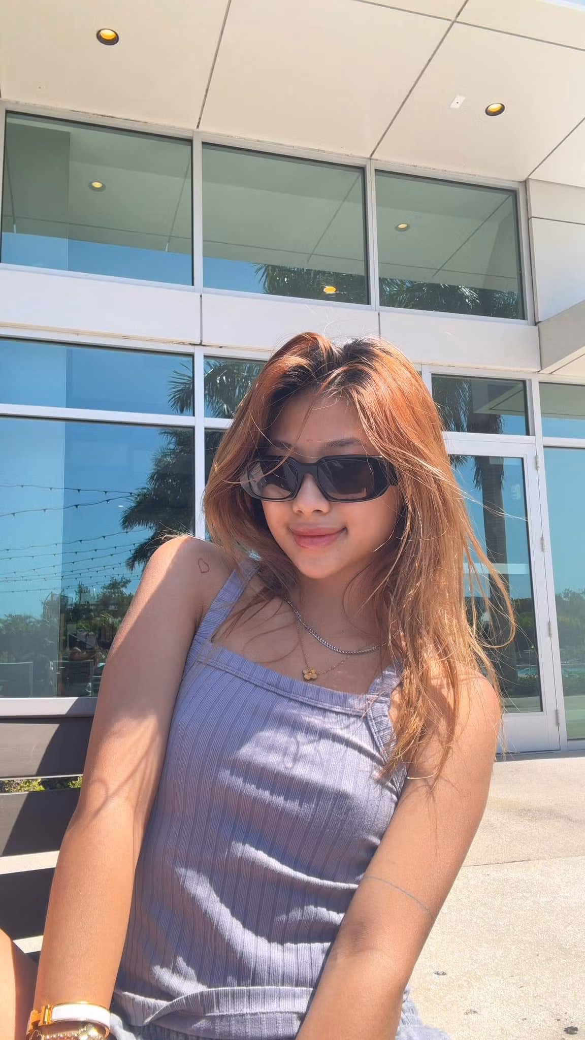 Trên mạng xã hội Facebook, Như Phương đạt hơn 27.000 người theo dõi. Tài khoản Instagram hút gần 80.000 lượt theo dõi, trong khi đó kênh TikTok của cô chạm con số 700.000 lượt theo dõi với hơn 16 triệu lượt yêu thích.