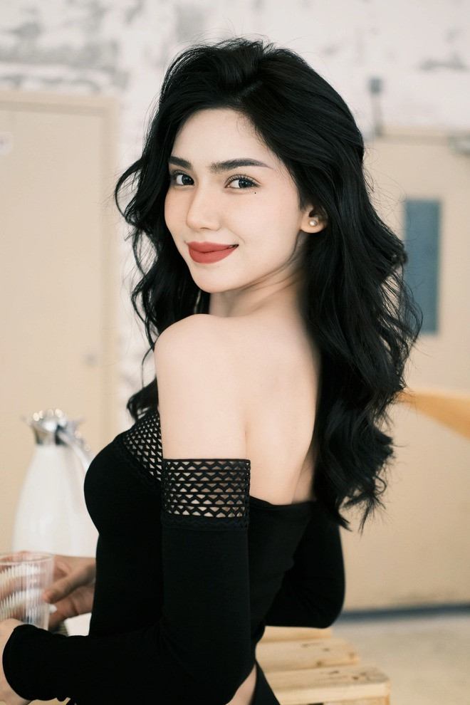 Nhờ nhan sắc, vóc dáng cùng khí chất hơn người, Nhất Lạp Đậu đã nhanh chóng trở nên nổi tiếng.