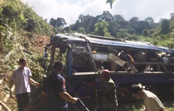 Sau khi nhận được thông tin về vụ tai nạn, Phó thủ tướng Thường trực Trương Hòa Bình, Chủ tịch Ủy ban ATGT quốc gia, đã gửi lời chia buồn đến gia đình các nạn nhân.