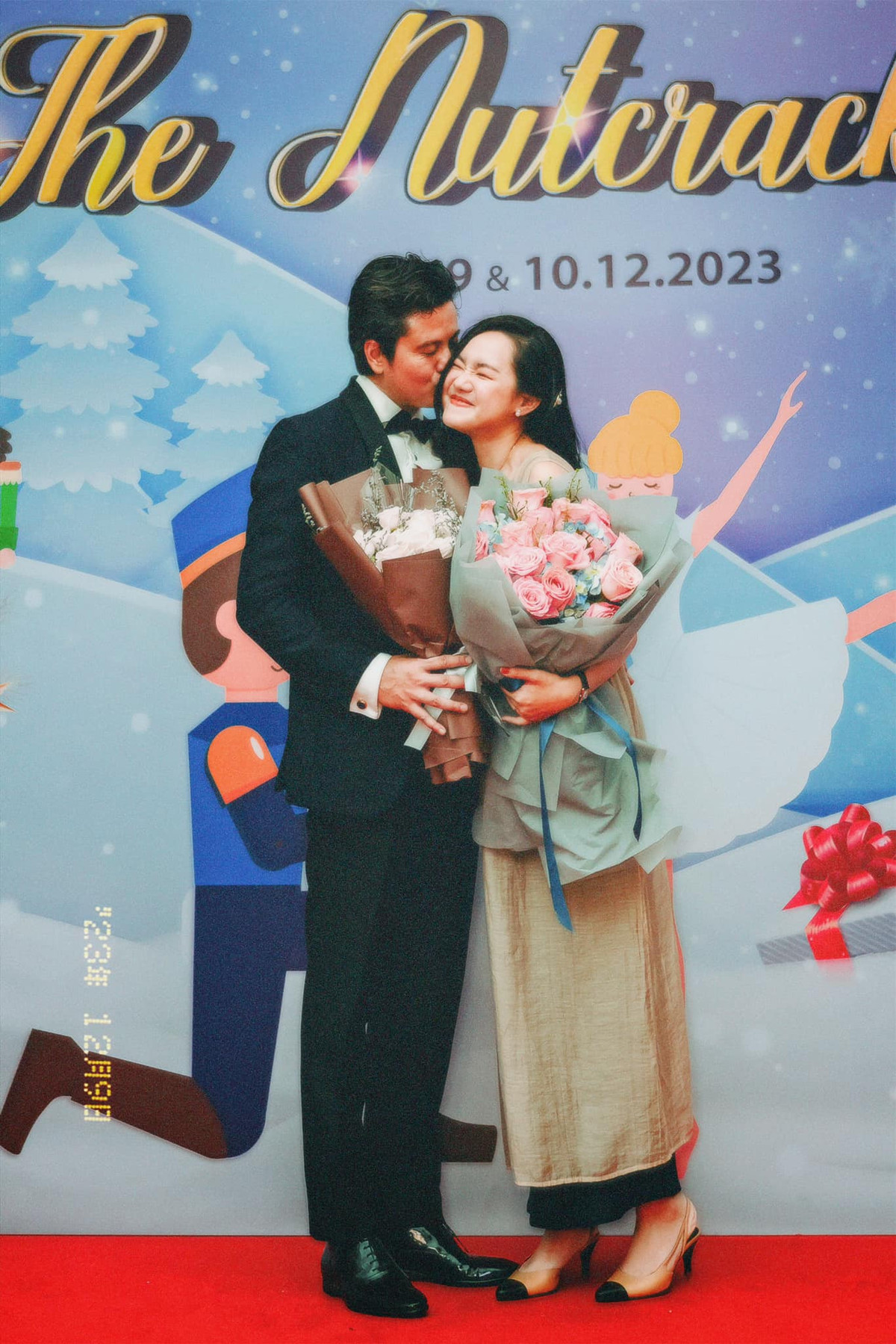 Còn với nhạc trưởng Lê Ha My, anh nói về quyết định hy sinh sự nghiệp dành cho gia đình của vợ có thể gói gọn trong 2 chữ "thương" và "quý".