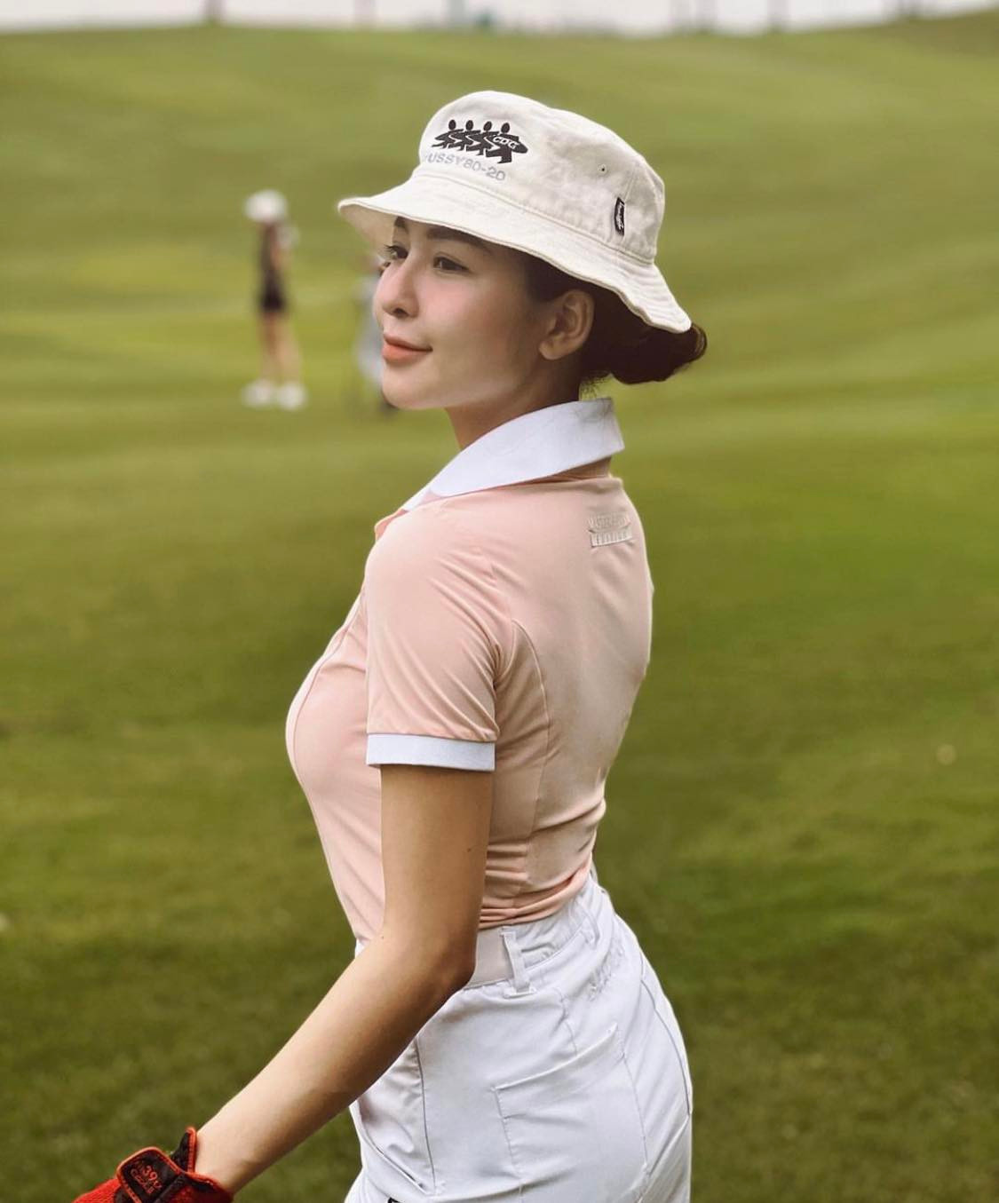 Ở thời điểm hiện tại, Trâm Anh vẫn duy trì cân nặng ở mức ổn định cùng số đo 3 vòng: 89 - 63 - 90 cm nhờ chăm chỉ tập luyện thể thao cùng chế độ dinh dưỡng phù hợp. Cô tập đa dạng nhiều môn như gym, bơi lội, cardio, cầu lông và golf.