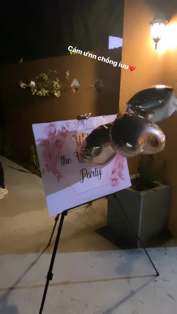 Trần Thu Hương nổi tiếng với biệt danh cô dâu 200 cây vàng Nam Định, 2 sổ đỏ, có dàn siêu xe rước dâu gồm Rolls-Royce Phantom và Benley...