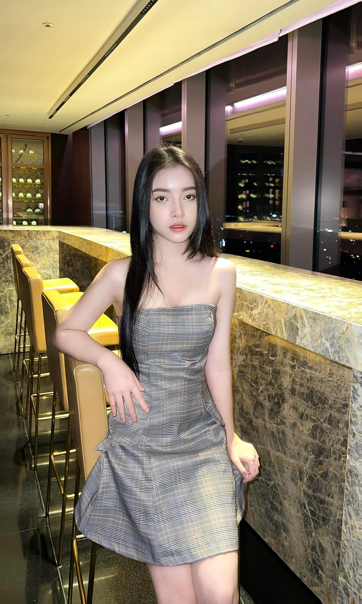 Meily Mia luôn đề cao sự nghiêm túc và chỉn chu trong công việc.