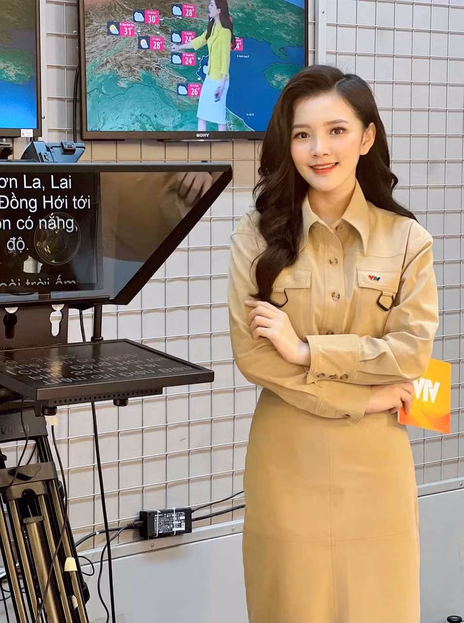 Với nữ MC, mỗi bài học đều đáng quý nên cô luôn muốn học hỏi được nhiều mới mẻ mỗi ngày.