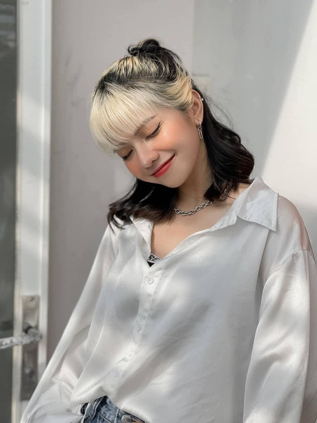 Sau khi chương trình lên sóng, nhiều người còn đặt câu hỏi liệu có khác biệt lúc lên tivi và trong ảnh selfie do chính chủ tự đăng của Thảo Ly?