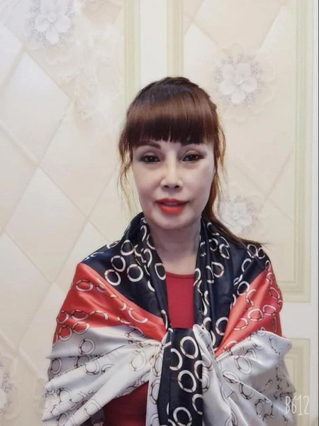 Những hình ảnh trẻ trung được cô Thu Sao đăng tải lên trang cá nhân.