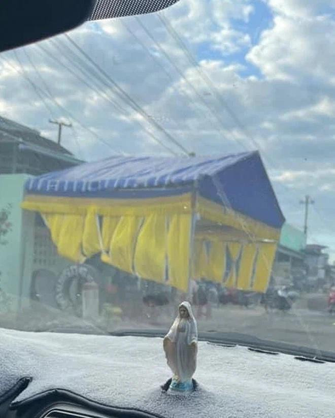 Sự ra đi bất ngờ của hot girl Angela Phan vừa có nhan sắc vừa giỏi giang ở độ tuổi còn quá trẻ khiến không chỉ người thân bạn bè mà cả những người không quen cũng không khỏi xót xa.