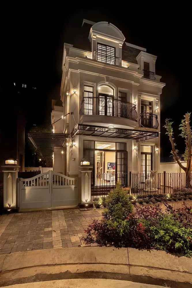 Cách đây ít ngày, Đoàn Di Băng chia sẻ về hình ảnh căn hộ 40 tỷ tặng bố mẹ ruột. Bất động sản nằm tại một khu đô thị lớn trên địa bàn TP.HCM.