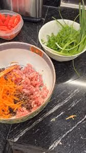 Rất ít khoảnh khắc Chao khoe căn nhà ở Hà Nội - nơi cô bạn và gia đình sinh sống. Điều đó càng khiến netizen tò mò hơn về căn nhà mà một rich kid như nàng hot girl Hà thành ở từ bé sẽ trông thế nào.