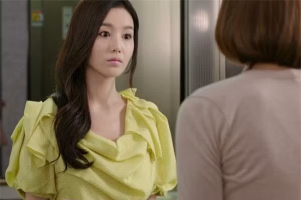 Toi vo tinh phat hien 1 bi mat lon va y do xau xa cua me chong