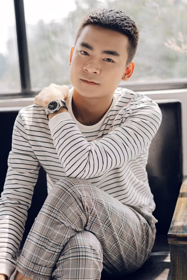 Sau một năm làm việc miệt mài và chăm chỉ, Quang Cuốn tiết lộ mình đã đạt được mức lương 8 con số.