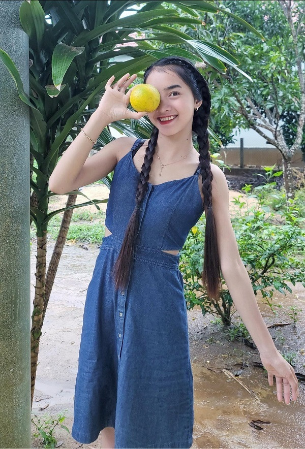 Thế nhưng để có được một “cơ ngơi” khi còn rất trẻ như hiện nay, Yona đã phải trải qua khá nhiều khó khăn, vất vả.