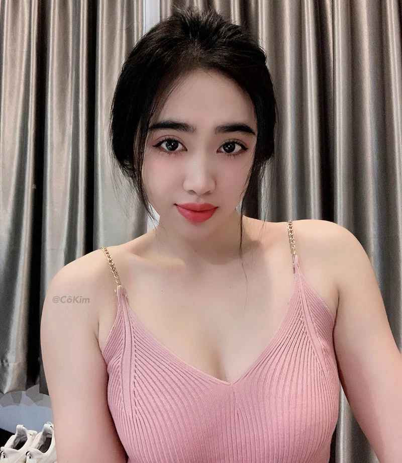 Với Kim Nguyên, hình ảnh một cô gái mê xe phân khối lớn không phải đơn thuần để thu hút dư luận mà còn tạo ra ấn tượng đẹp.