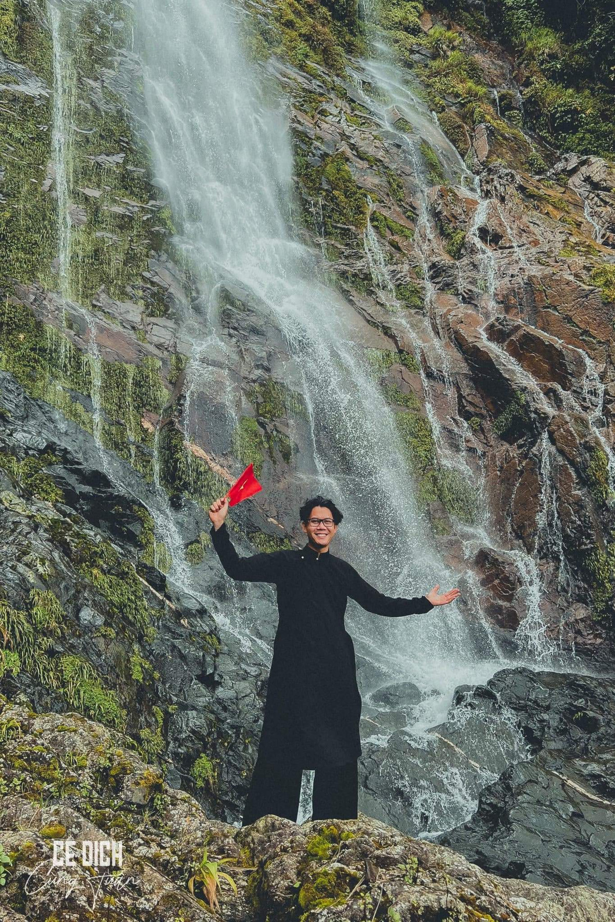 Thông qua hành trình của mình, Tuấn Khanh có thêm nhiều kiến thức bổ trợ cho nghề hướng dẫn viên du lịch.