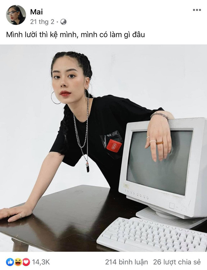 Bàn về khoản chơi chữ, chắc hẳn Mai Âm Nhạc chẳng kém cạnh các rapper đình đám hiện nay.