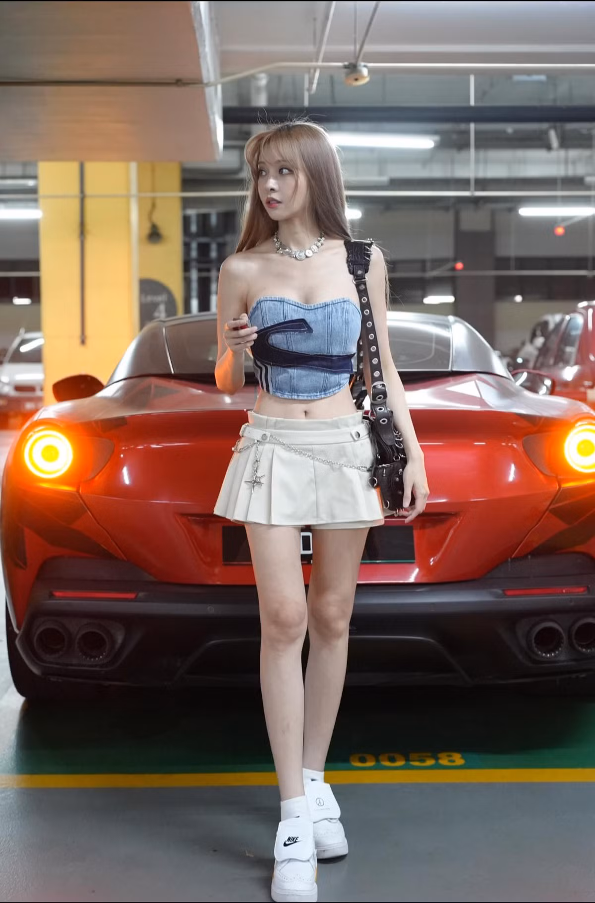 Sắc vóc của Lý Nguyên Linh là thành quả có được sau quãng thời gian dài nghiêm khắc tập luyện, kết hợp cùng chế độ ăn uống hoạt khoa học, lành mạnh.