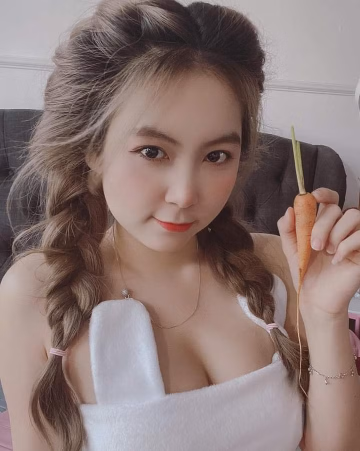 Trước loạt tin đồn thất thiện, Trần Nam Trân ngay lập tức lên tiếng đính chính và khẳng định bản thân không phải là cô gái đang được nhắc đến.