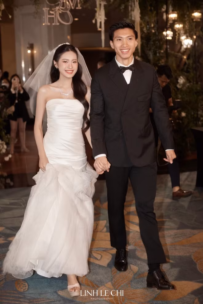 Thậm chí nhiều người còn gọi đây là cặp đôi Đoàn Văn Hậu và Doãn Hải My gây lụy nhất hiện tại.